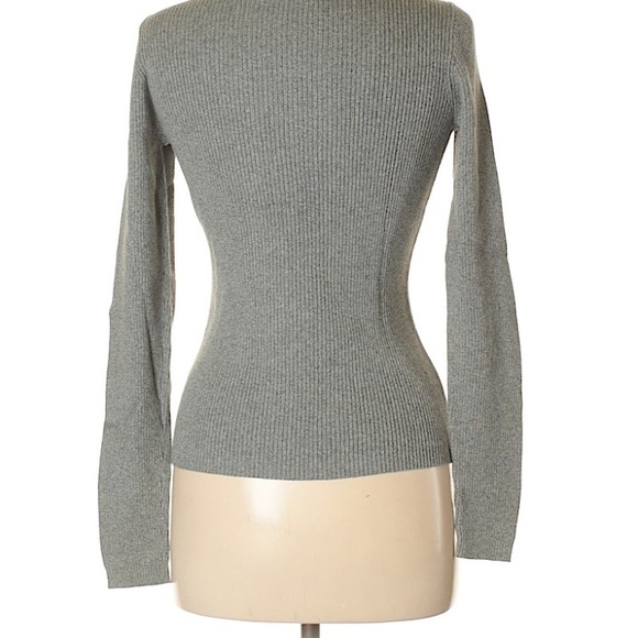 Gap Sweater - Picture 2 of 2